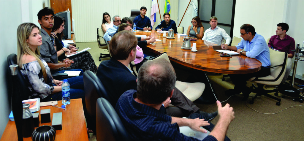Foto da reunião de apresentação os projetos priorizados de 2019