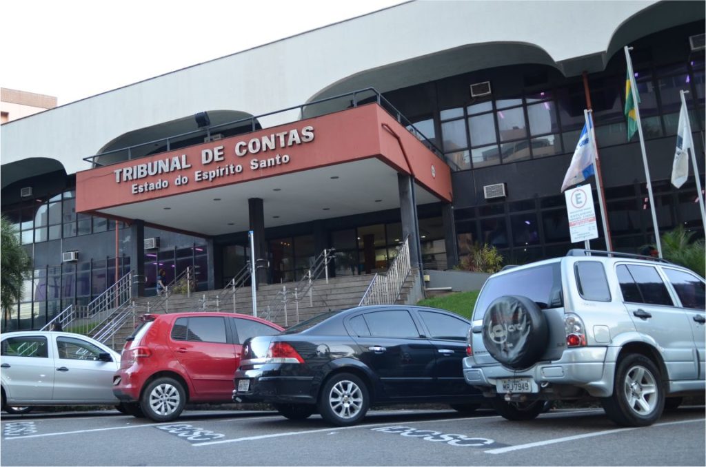 foto fachada do tribunal