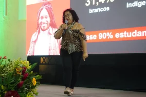 Jane Belfort no evento alusivo ao Dia da Consciência Negra
